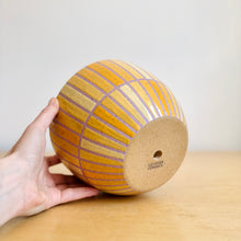 Load image into Gallery viewer, 7" Table Planter - 7
