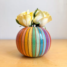 Load image into Gallery viewer, Bud Vase - 4
