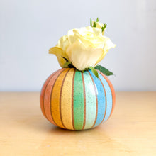 Load image into Gallery viewer, Bud Vase - 2
