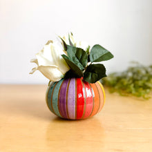 Load image into Gallery viewer, Bud Vase - 1
