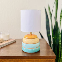 Load image into Gallery viewer, Table Lamp - 34
