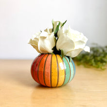 Load image into Gallery viewer, Bud Vase - 1
