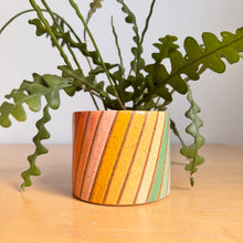 Load image into Gallery viewer, 4&quot; Table Planter - 20
