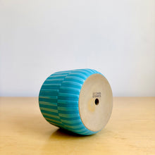 Load image into Gallery viewer, *Second* 4" Table Planter - 4
