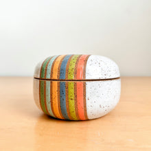Load image into Gallery viewer, Jar with Stripes

