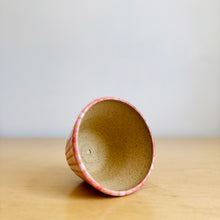 Load image into Gallery viewer, 4" Table Planter - 1
