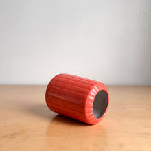 Load image into Gallery viewer, Vase - 37
