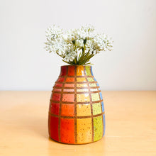 Load image into Gallery viewer, Bud Vase - 46
