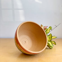 Load image into Gallery viewer, 6" Table Planter - 7

