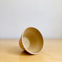 Load image into Gallery viewer, 4" Table Planter - 3
