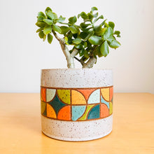 Load image into Gallery viewer, 6&quot; Table Planter - 32
