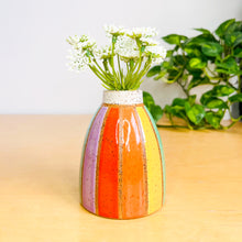 Load image into Gallery viewer, Bud Vase - 34
